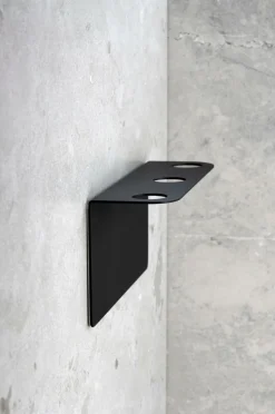 Beslag Design Base - Sæbepumpeholder Triple