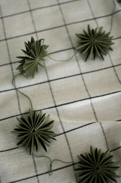 DBKD Garland