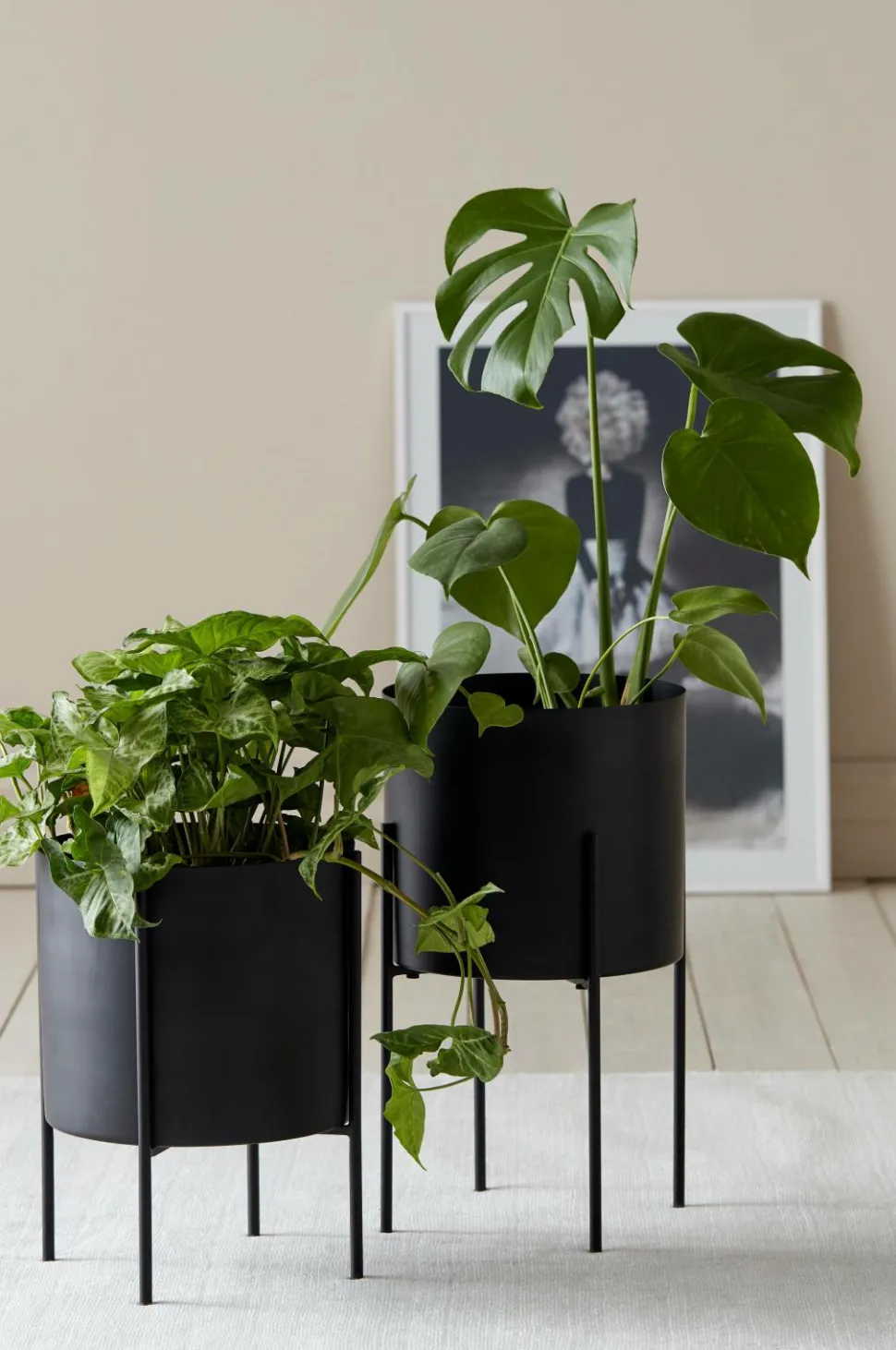 Ellos Home Potteskjuler Milton med vendbart stativ
