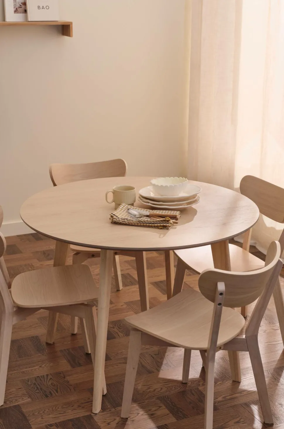 Ellos Home Spisegruppe Ridney med 1 bord + 4 stole