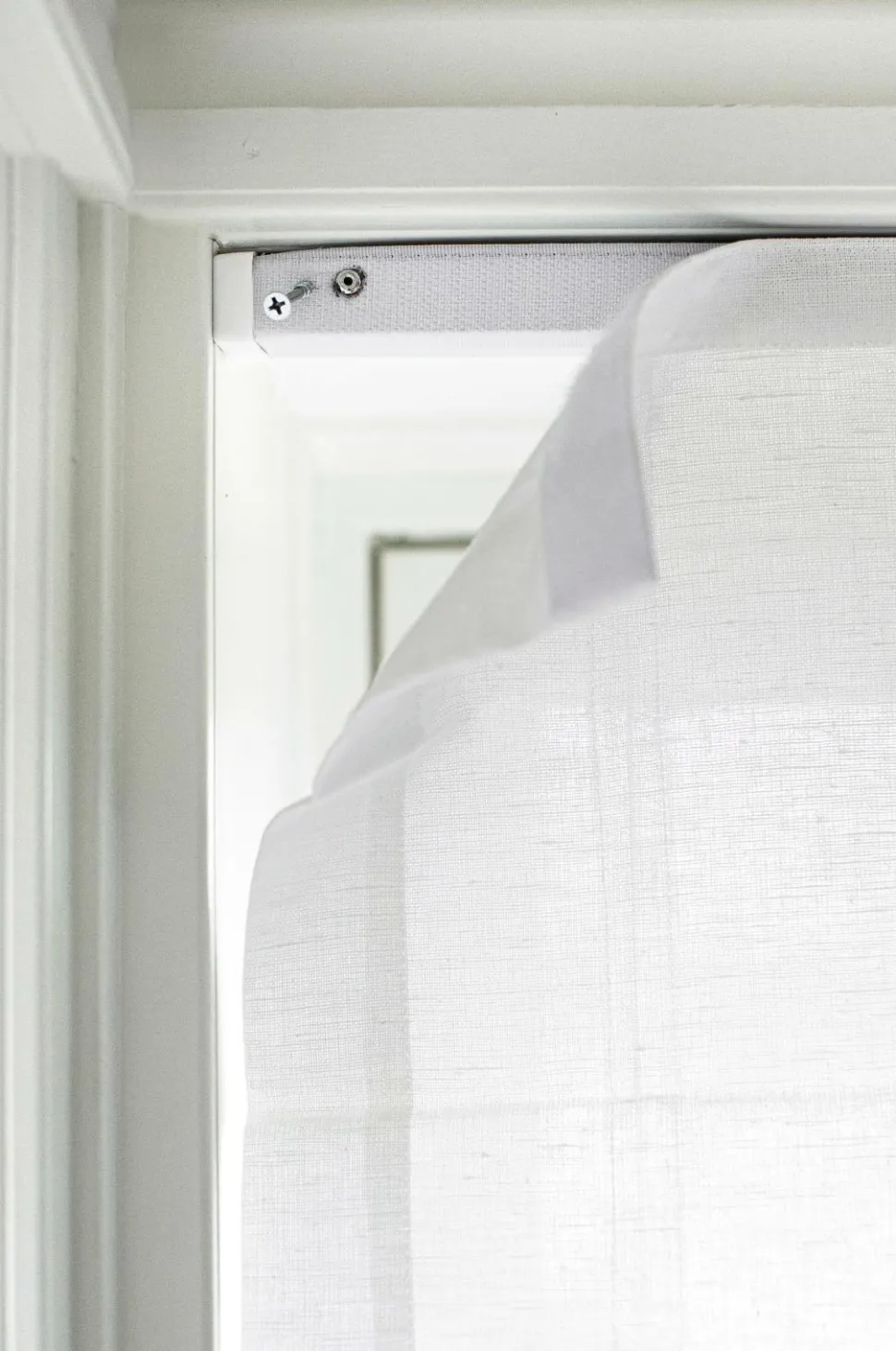 Himla Roman Blind Sunday