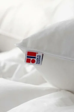 Norsk Dun Pude 70 % andedun Medium