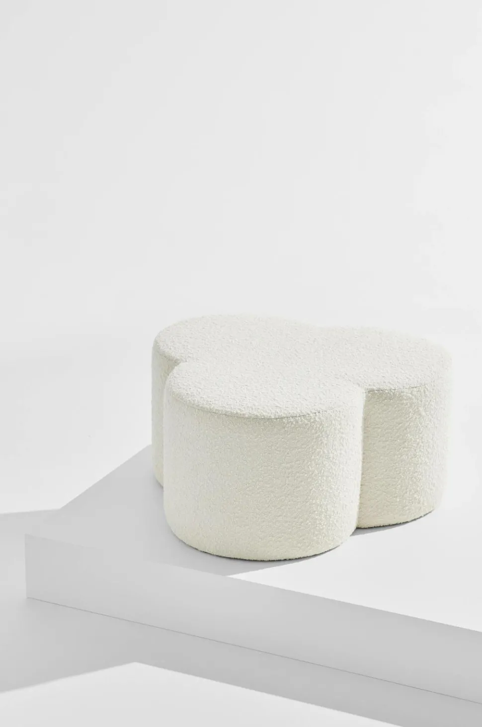 Pastill Bodhi puf i bouclé ø 70 cm
