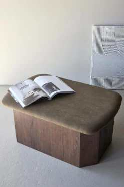 Venture Home Todd ottoman