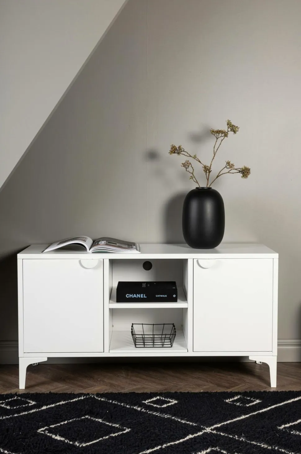 Venture Home TV-bænk Piring